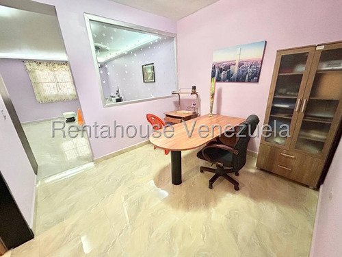 Venta Encantadora Casa De Tres Niveles Cabudare,lara Aa