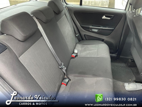 Volkswagen Fox 1.6 MSI TOTAL FLEX CONNECT 4P MANUAL