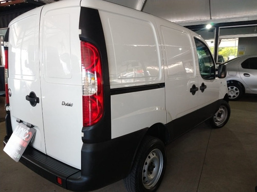 Doblo 1.8 Cargo Com Porta Lateral Ano 2015