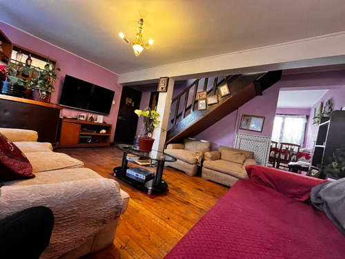 Espectacular Casa Esquina En Venta-padre Jaime Larrain