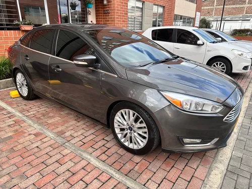 Ford Focus 2.0 Titanium