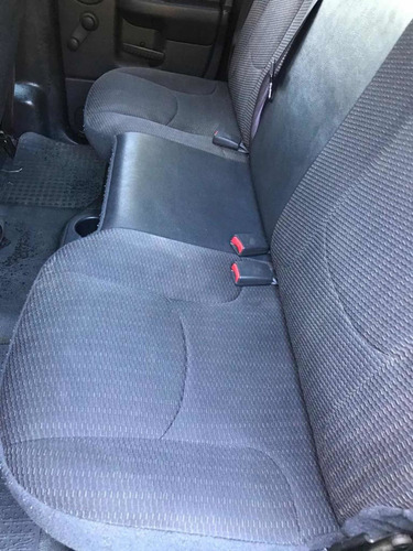Dodge Ram 1500 4x2 Para 4 Personas