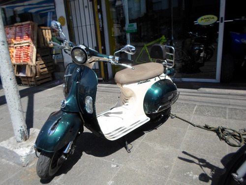 Imagen 4 de 12 de Zanella Scooter Retro Ev-mod 150 Motos March (cod.01)