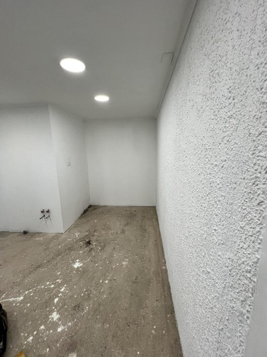 Arriendo 2 Oficinas Comerciales En Zapallar A Curico