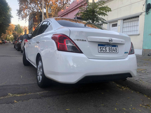Nissan Versa 1.6 Advance Mt 2014