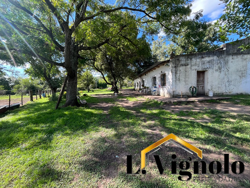 Excelente Casco De Estancia (la Aurora)