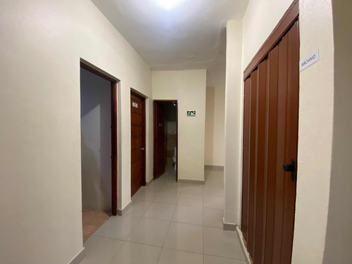 Edificio Comercial Con Nave Almacen En Gazcue 1040m2