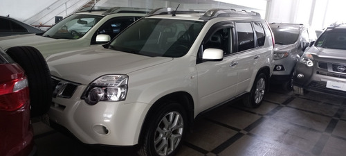 Imagen 11 de 25 de Nissan X-trail 2014 2.5 Tekna Cvt Xtronic