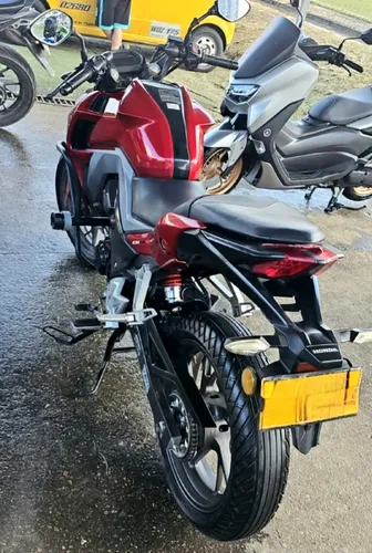 Honda Cb190r