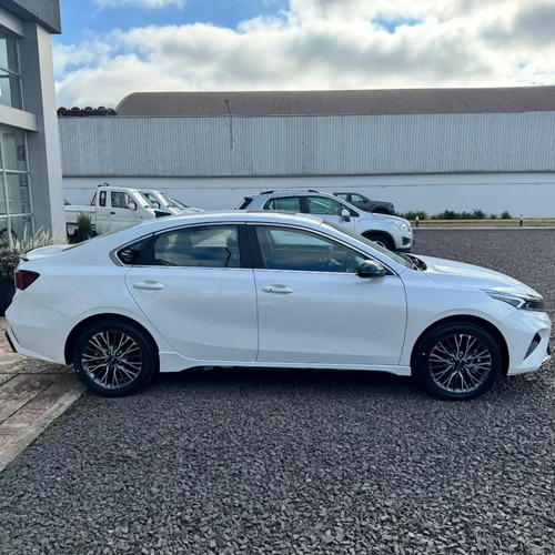Kia Cerato 1.6 Ex At6
