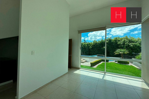 Casa En Venta En La Calera