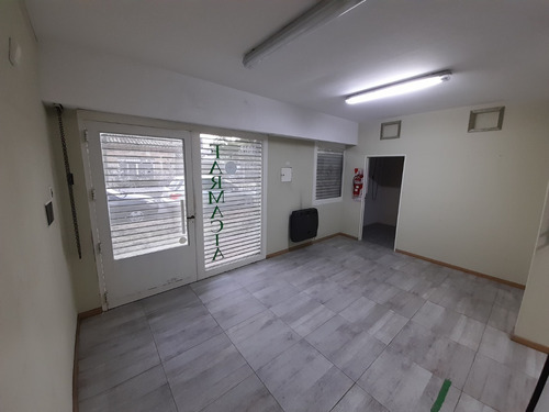 Imagen 2 de 12 de Venta Local Casa Ituzaingo Oportunidad