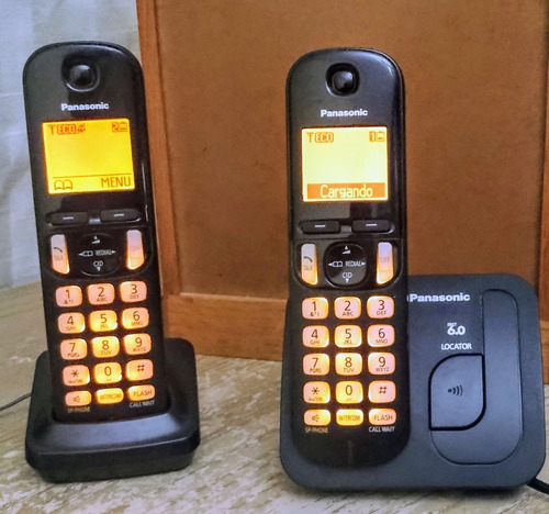 Panasonic: 2 Teléfonos Inalámbricos, Modelo:kx-tgc212meb