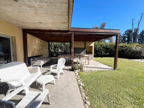 Casa En Venta 3 Dormitorios - Santa Clara Villanueva