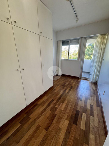 Venta Apartamento 4 Dormitorios En Carrasco