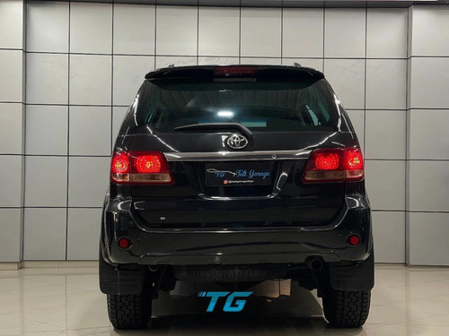 Toyota Hilux 3.0 SRV 4X4 16V TURBO INTERCOOLER DIESEL 4P AUTOMÁTICO