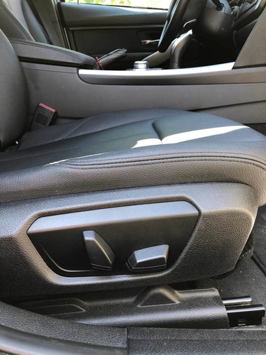 Imagem 12 de 15 de Bmw Serie 3 2015 2.0 Sport Active Flex Aut. 4p 184 Hp