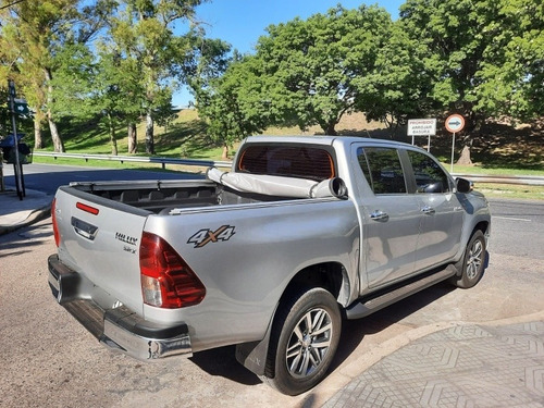 Imagen 4 de 12 de Toyota Hilux 2.8 Srx 4x4 Automatica 45.000kms Permuto
