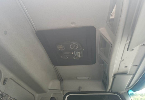 Mercedes Benz Atego 2428 - Carroceria 9.50m Bitruck 8x2