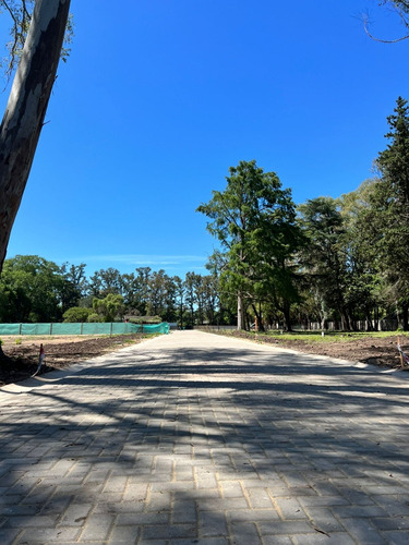 Terreno En Barrio Cerrado Los Pinos Ii