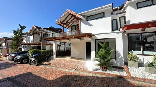 Casa En Montearroyo