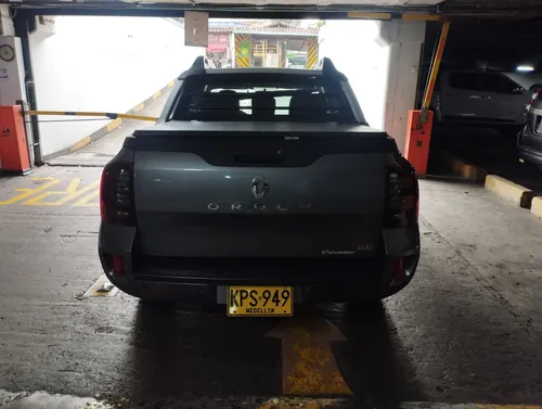 Renault Duster Oroch 2.0 Intens