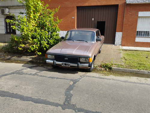 Ford Falcon 3.0 Lujo