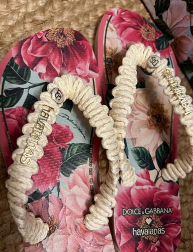 Havaianas Edição Especial Dolce & Gabbana Rosa Perfeita