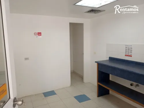 Oficina En Arriendo En Centro. Cod A775380