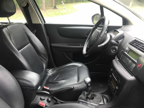Imagen 4 de 5 de Citroën C4 2.0 Exclusive Am71 2011