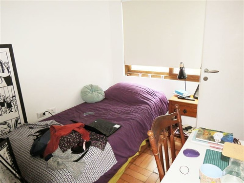 Casa En Venta De 5 Dorm. En Ñuñoa