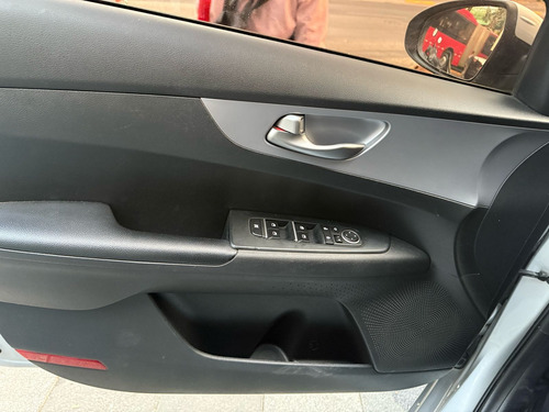 Kia Forte 2.0 Lx At