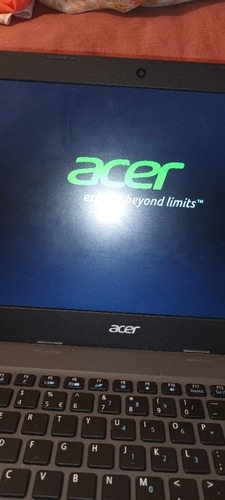 Computadora Toshiba Para Repuesto Y Una Acer Bloqueada