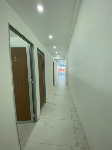Oficina En Venta Ubicado En Banfield, Lomas De Zamora