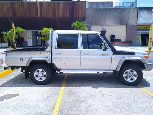Imagen 2 de 13 de Toyota Hembrita