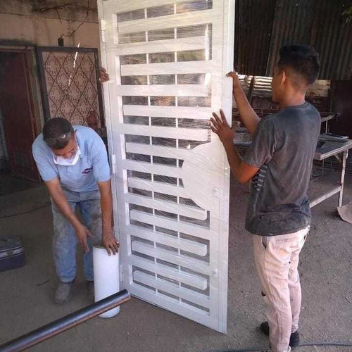 Protector Para Puertas Laberinto Color Blanco