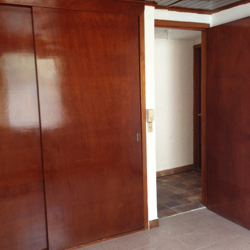 Venta Residencia Fraccionamiento Framboyanes: Seguridad, Exclusividad Y Plusvalía Para Tu Inversión