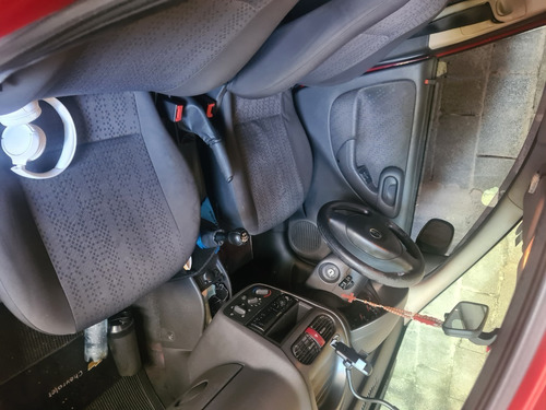 Imagem 6 de 9 de Chevrolet Corsa 1.4