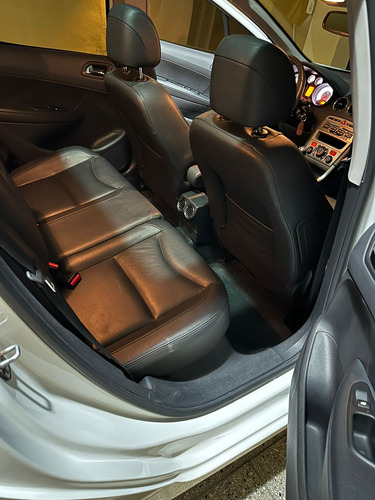 Peugeot 308 1.6 Feline Hdi 115cv