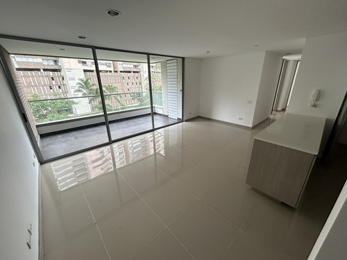 Apartamento En Arriendo Ubicado En Envigado Sector Cumbres (24016).