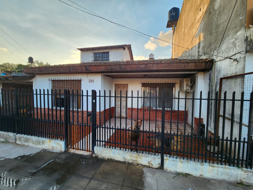 Venta Casa 3 Dormitorios Villa De Mayo Con Cochera