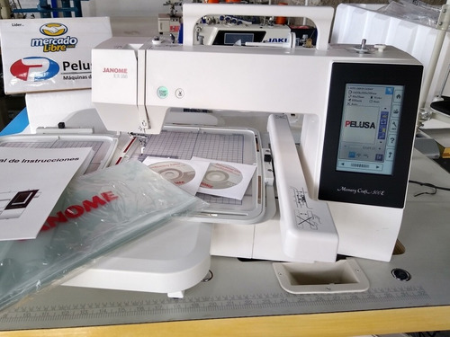 Imagen 6 de 8 de Bordadora Janome 500 E + Kit 3 Tijeras Y 17 Hilos De Regalo!