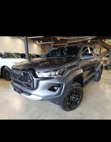 Toyota Hilux Gr 2025