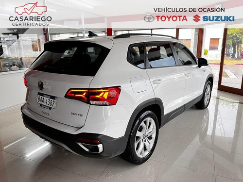 Imagen 13 de 16 de Volkswagen Taos Comfortline A/t 1.4 2022 Excelente Estado
