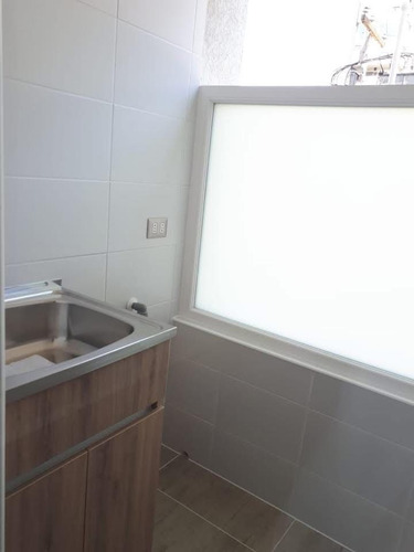Se Vende Hermoso Depto 2d/2b! Como Nuevo! Excelente Barrio!