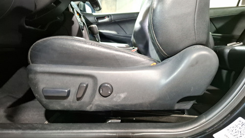 Toyota Camry 3.5 SE V6 6AT