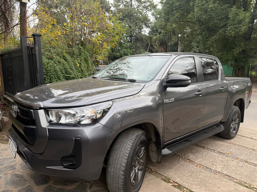 Toyota Hilux Pick-Up 2.8 Cd Sr 177cv 4x4