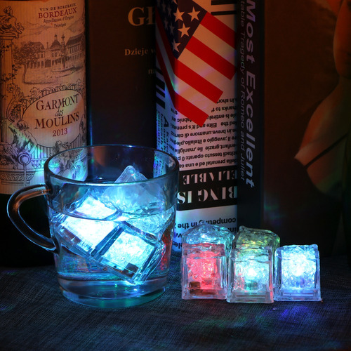 Imagen 7 de 9 de 40 Piezas De Cubitos De Hielo Brillantes Bloque Led Blink Se