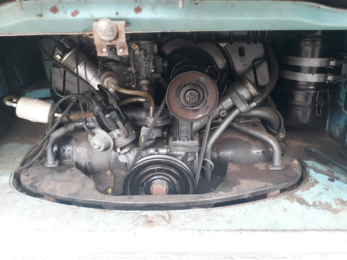 Volkswagem Kombi Antiga 6 Portas Corujinha Urgente