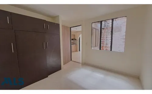 Venta De Apartamento En Itagüí, Sector El Tablaz...(mls#252016)